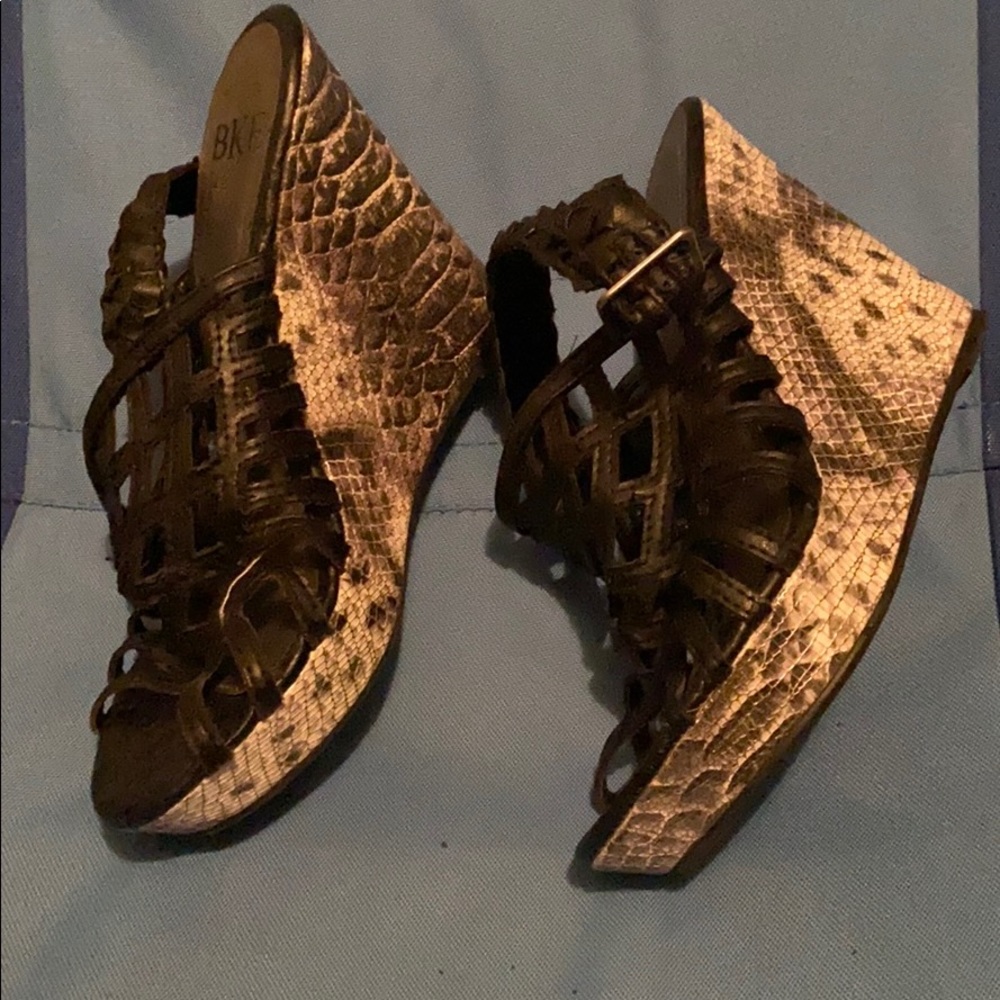 Black Bke Platform Snake Pattern Heels - image 2